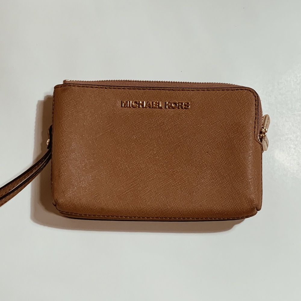 Michael Kors wristlet Wallet